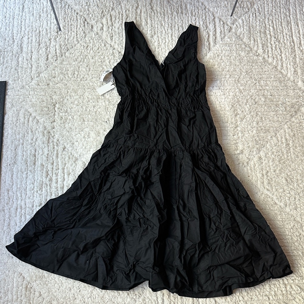 Aritizia Babaton Broadcast Black V-Neck Sleeveless Midi Dress - 100% cotton